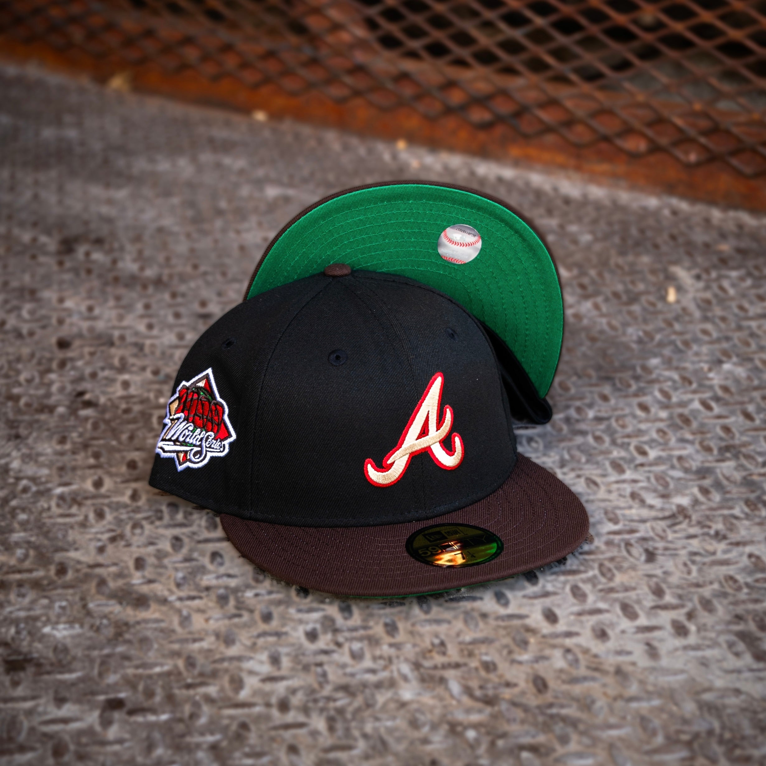 New Era Atlanta Braves 1999 WS Green UV (Black/Burnt wood) 59Fifty Fitted - New Era