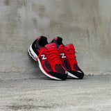 Mens New Balance 2002R (True Red/Black) - U2002RZA - New Balance
