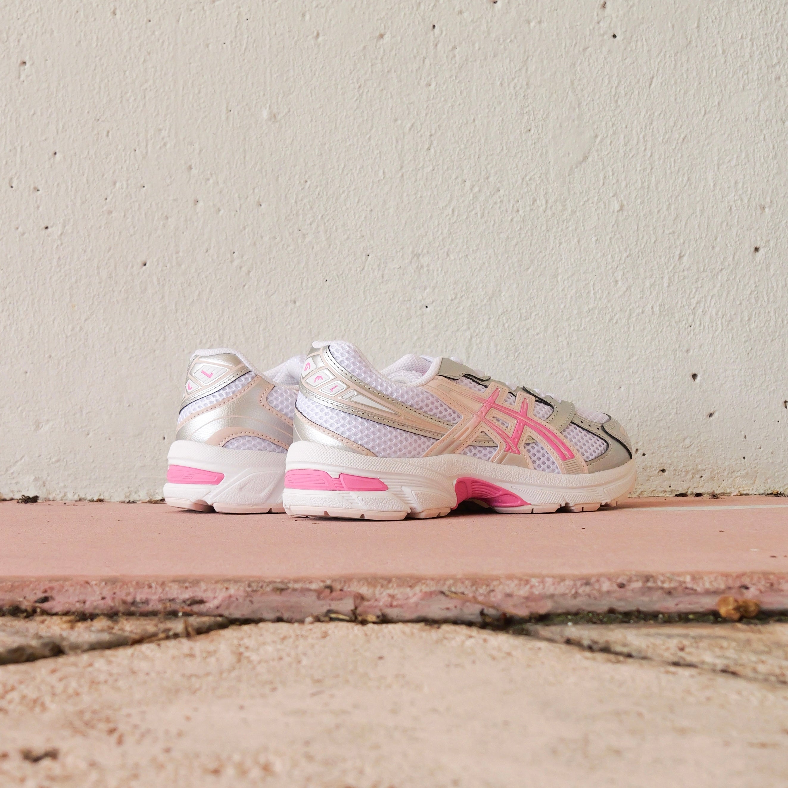 Asics Gel-1130 Preschool (White/Dragonfruit)