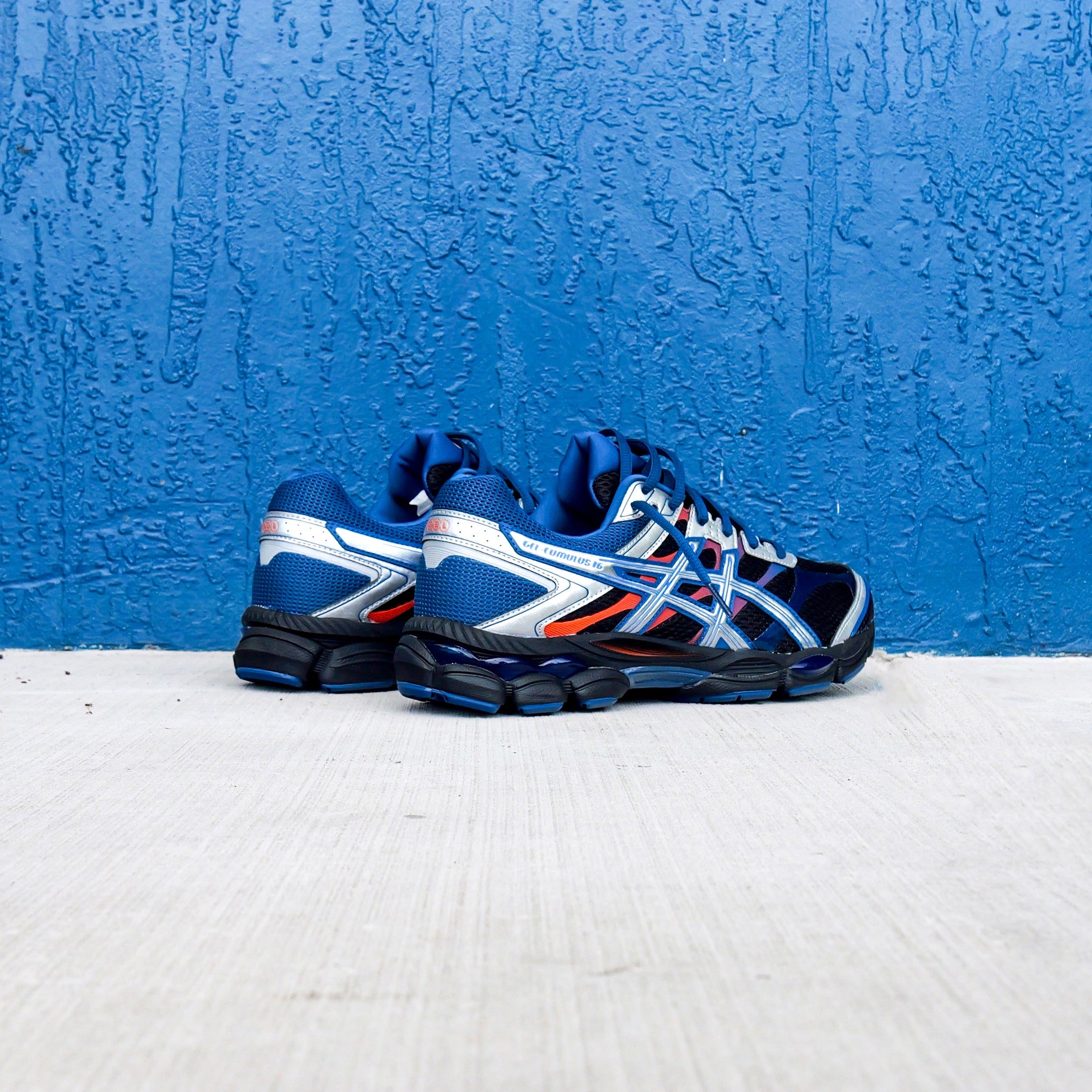 Mens Asics Gel-Cumulus 16 (Black/Illusion)