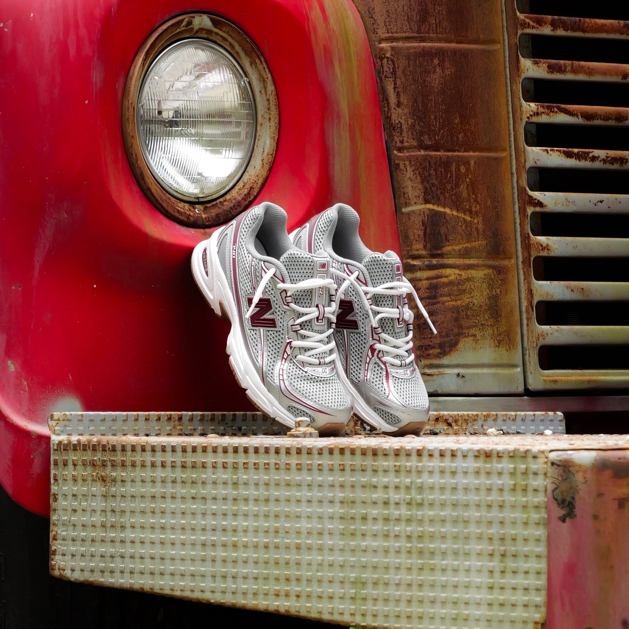 Mens New Balance 740MS2 (Maroon/Grey) - New Balance