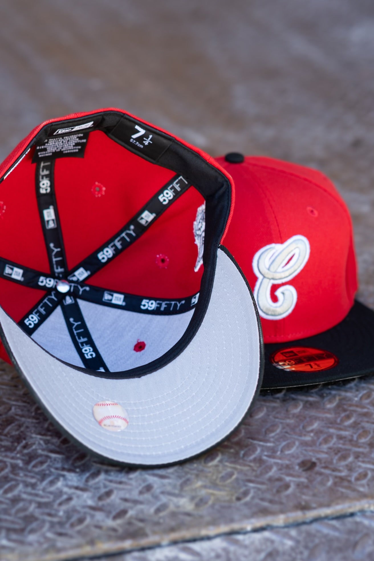 New Era Chicago White Sox Grey UV (Fire Red/Black) 59Fifty Fitted - New Era