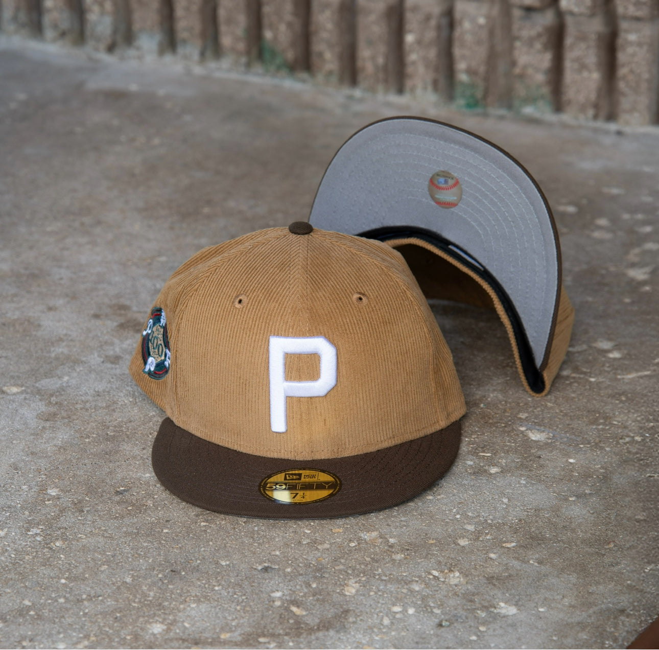 New Era Philadelphia Phillies 100 Years Anniversary Side Patch Fitted - New Era