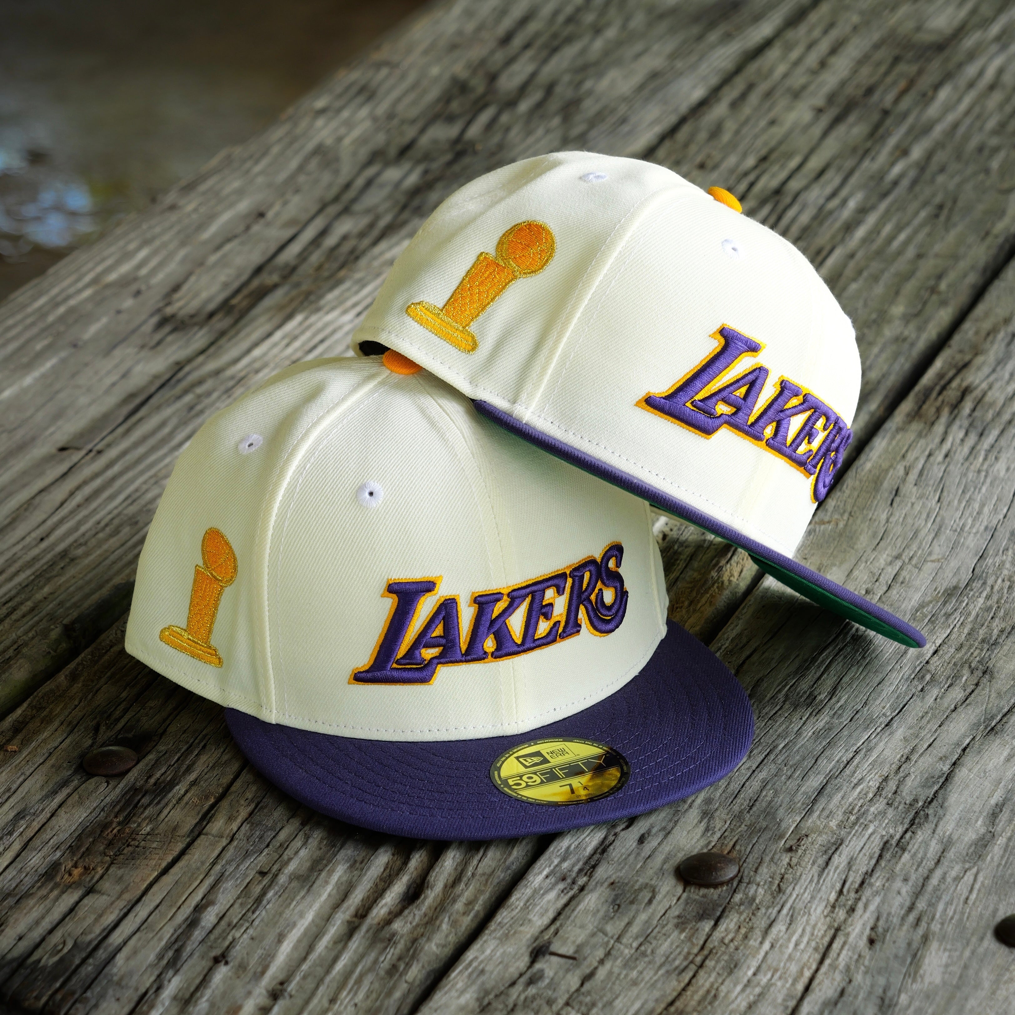 New Era Los Angeles Lakers NBA Trophy Side Patch Fitted - New Era