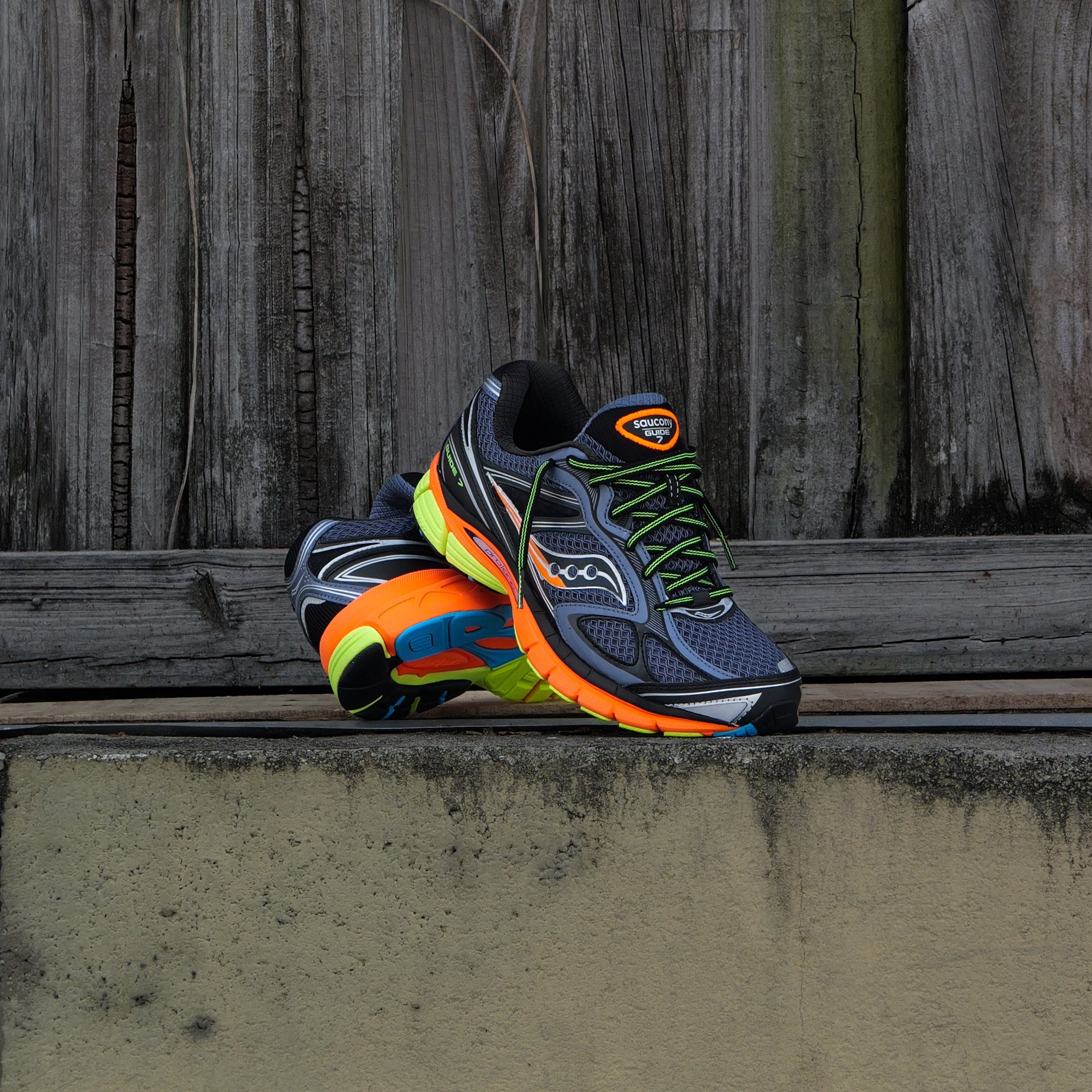 Mens Saucony ProGrid Guide 7 (Grey/Multi) - Saucony