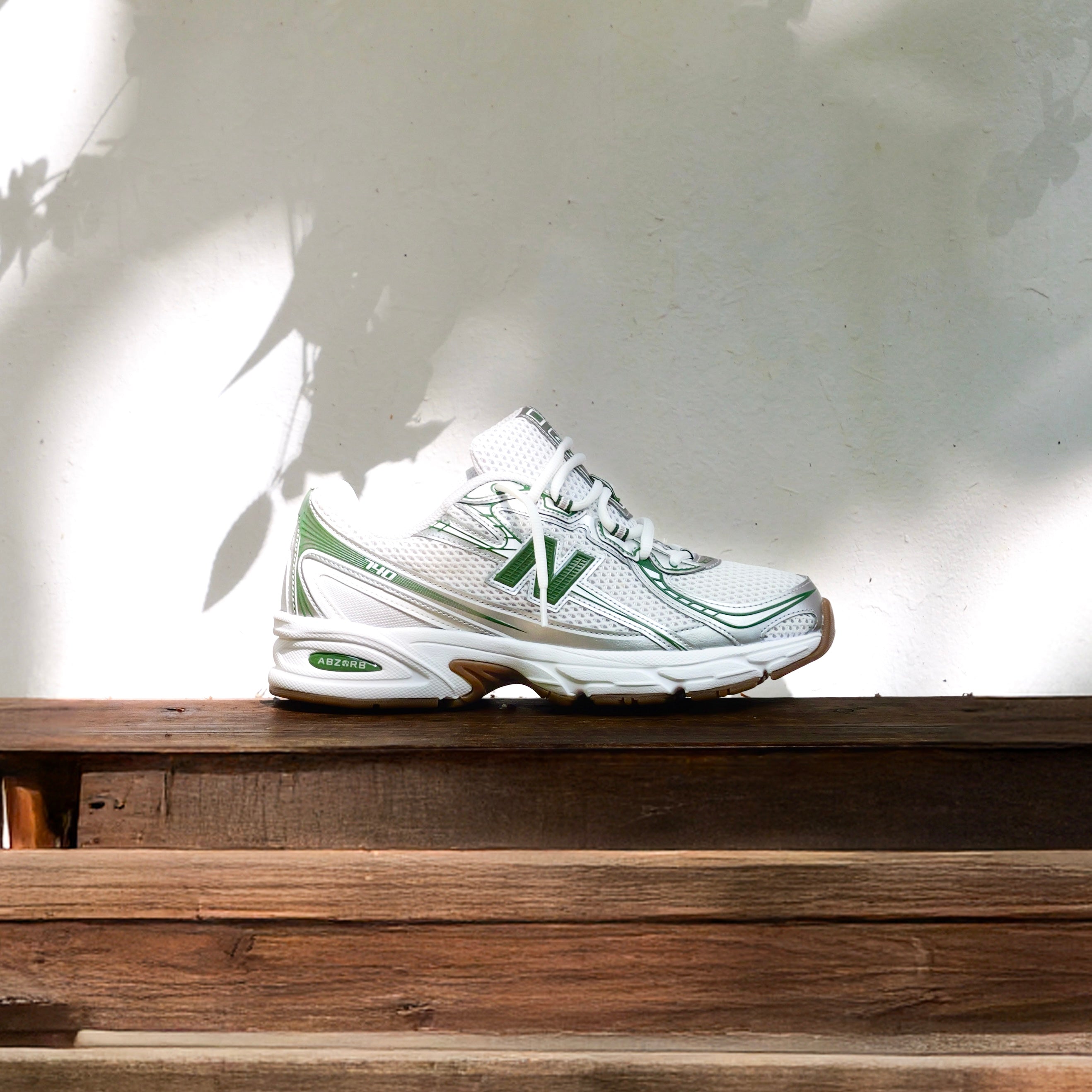 Mens New Balance 740SF2 (Metallic Silver/Green) - New Balance