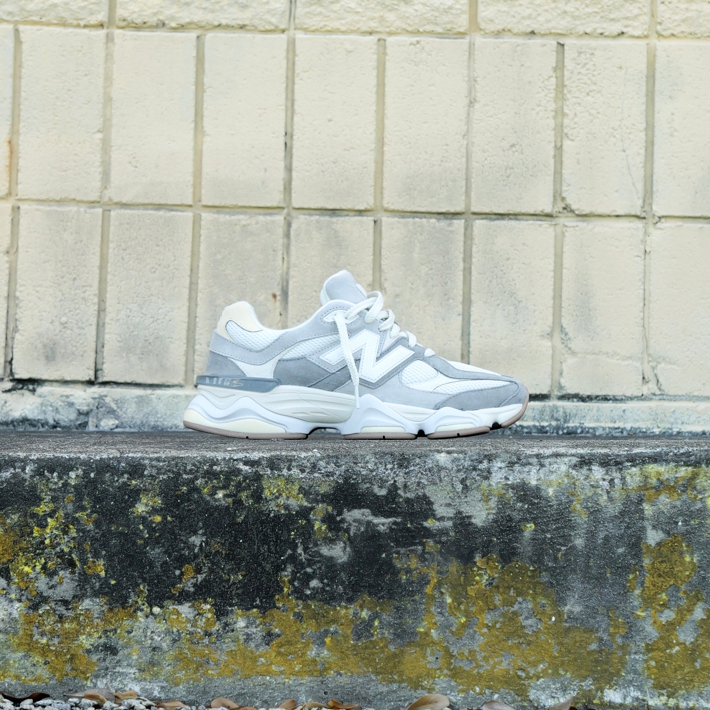 New Balance 9060 - U9060AUB (Grey/Beige) - New balance