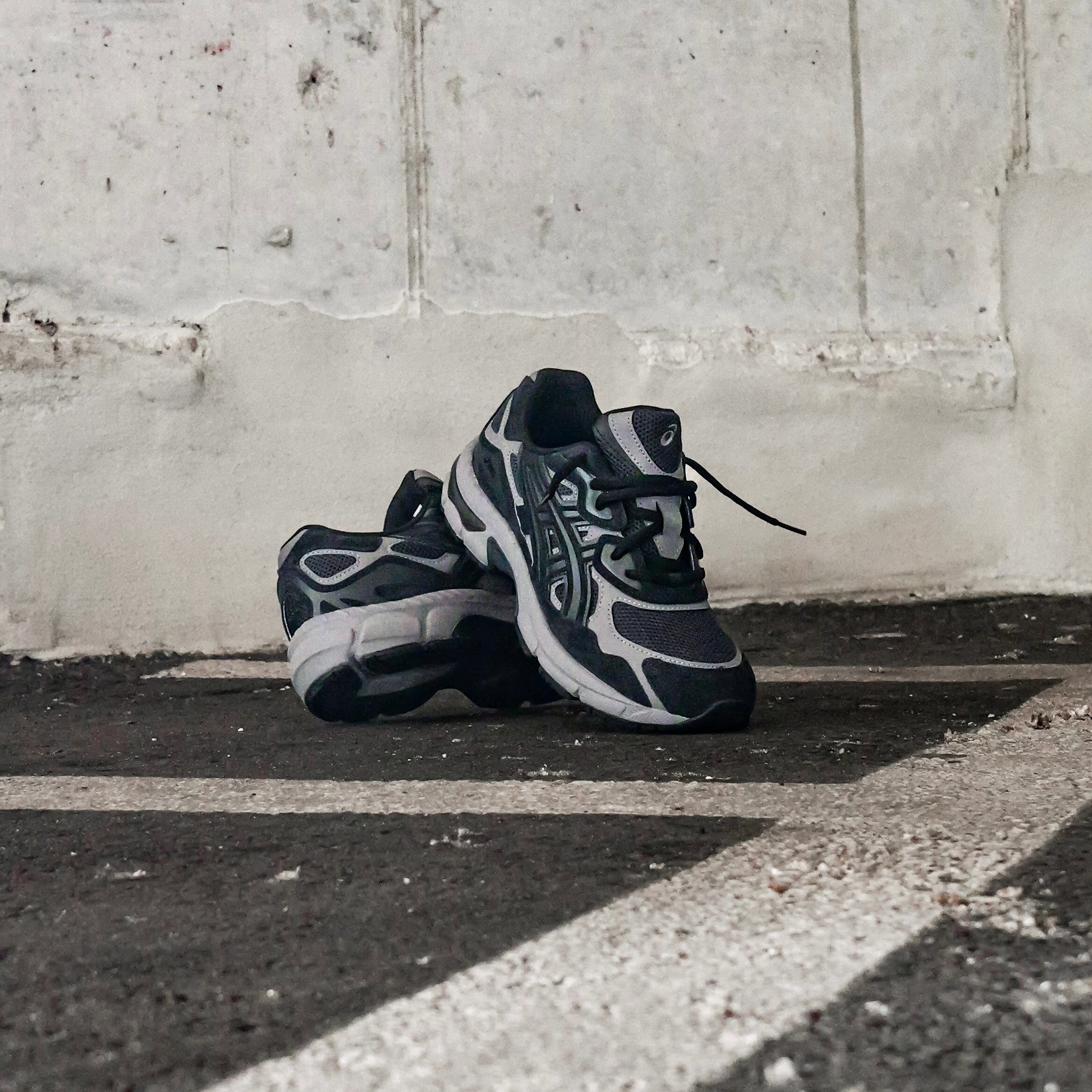 Asics Gel-Nyc Grade School (Graphite Grey/Black) - ASICS
