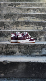 Nike Air Force 1 '07 LV8 (SAIL/MAROON) - Nike