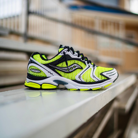 Saucony Progrid Triumph 4 (Yellow/Silver) - Saucony