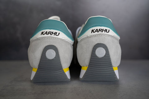 Karhu Mestari (Dawn Blue/Jet Black) - Karhu