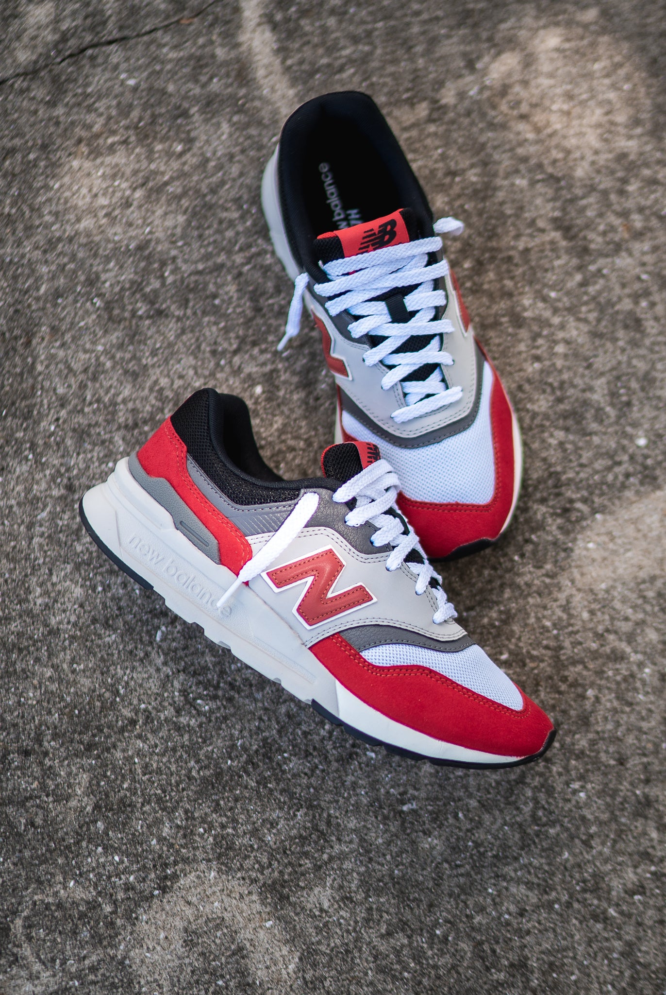 New Balance 997H (Team Red) - CM997HVV - New Balance
