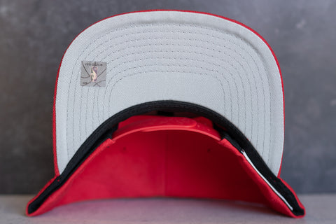 Mitchell & Ness Chicago Bulls Snapback (Red) - Mitchell & Ness