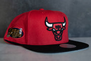 Mitchell & Ness Chicago Bulls Snapback (Red/Black) - Mitchell & Ness