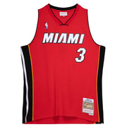 Mitchell & Ness Swingman Dwyane Wade Miami Heat Alternate 2005-06 Jersey - Mitchell & Ness